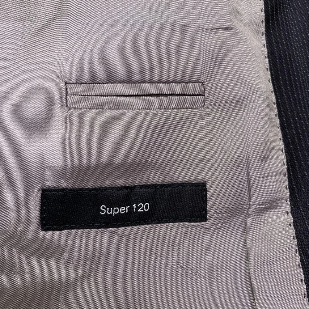 Hugo Boss Super 120‎ Virgin Wool Pinstripe Blazer 42R Rossellini Movie Mens Gray